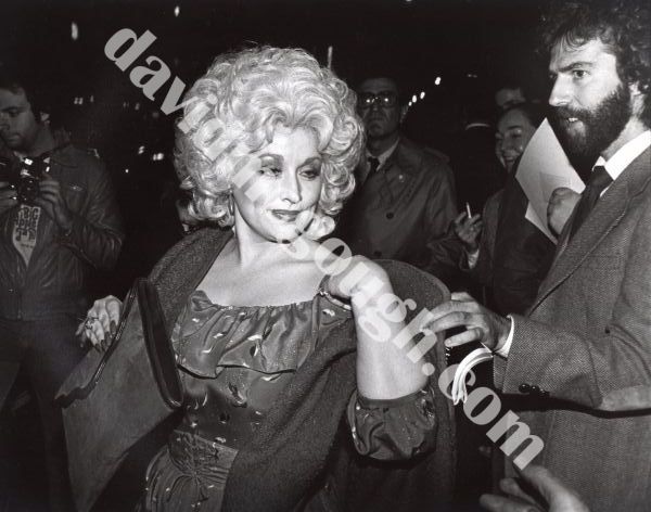 Dolly Parton 1982, NY3.jpg